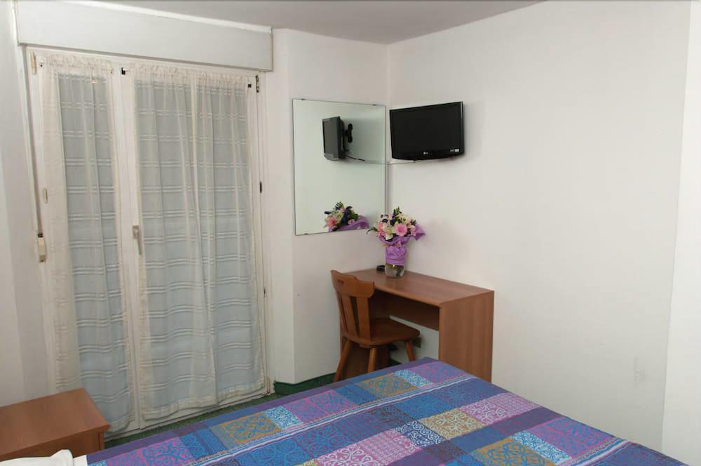 Hotel Dolomiti Левико Терме Екстериор снимка