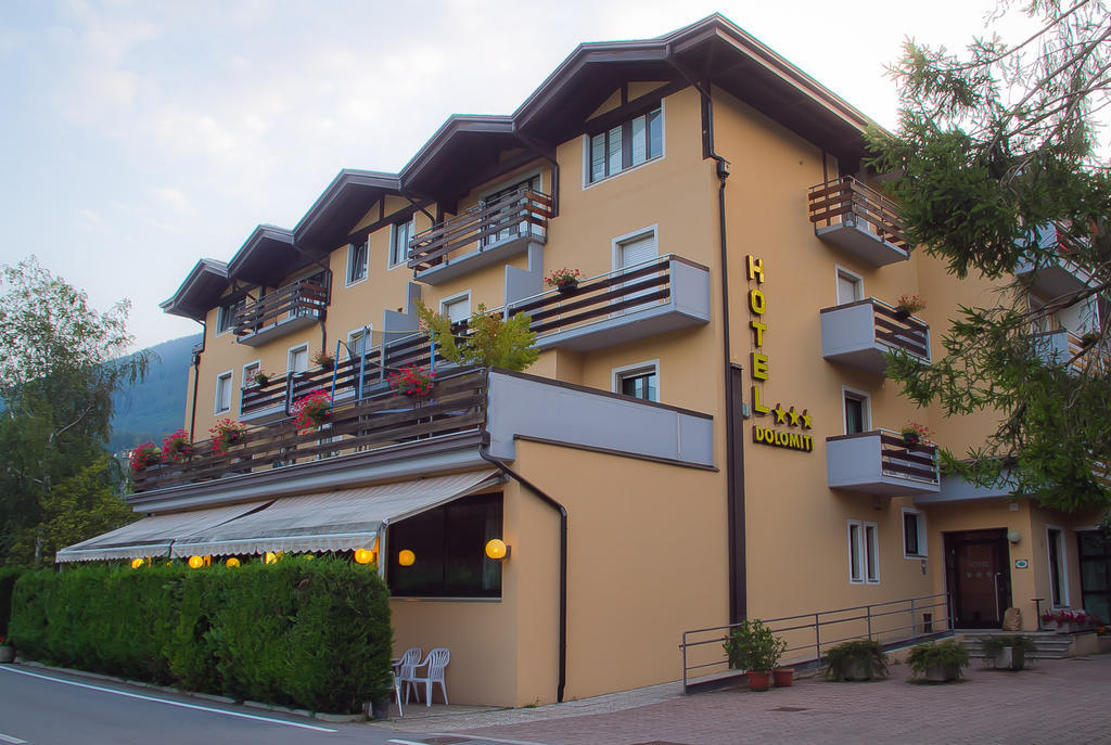Hotel Dolomiti Левико Терме Екстериор снимка